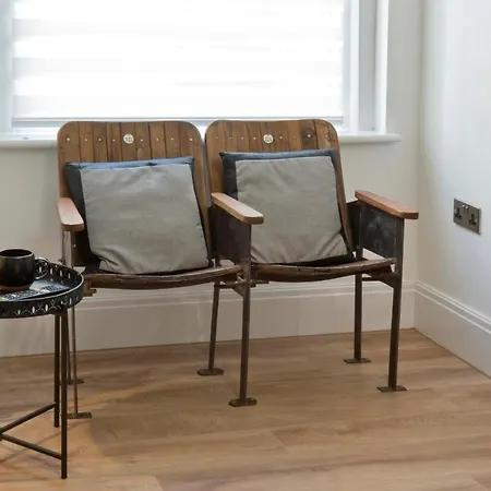 Blackbird And Luxury 12 Apartment *