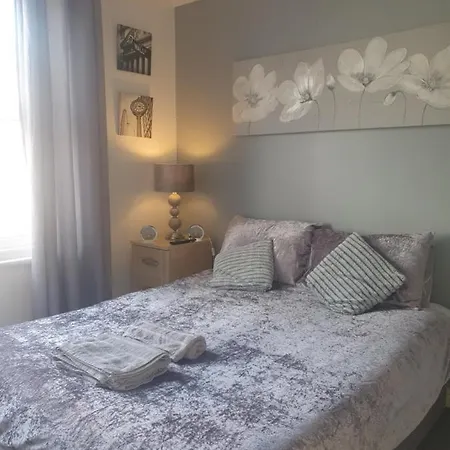 Homestay Blackmore'S Guesthouse *