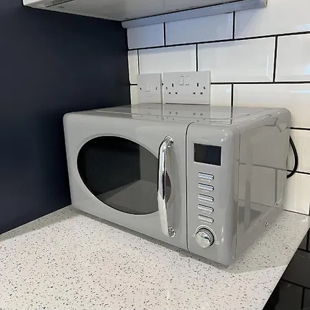 20 Coop Street Apartment *
