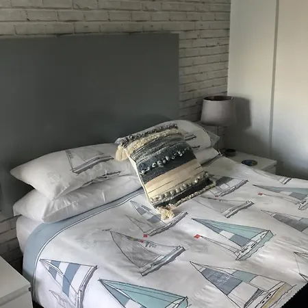 By The Seaside Bed & Breakfast Blackpool