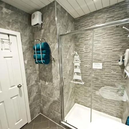 Guest house Rossall House , For Families & Couples Blackpool