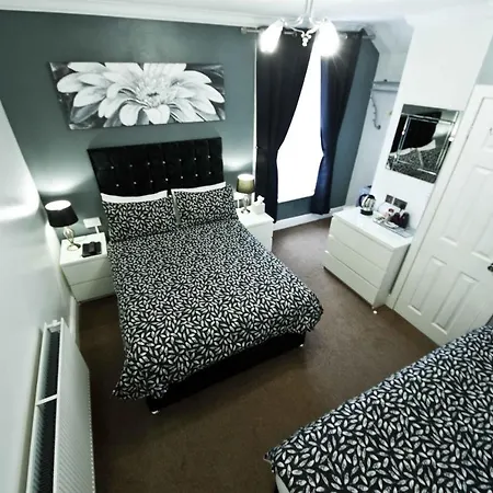Rossall House , For Families & Couples Guest house