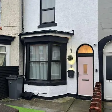 Brand New Stunning Family House *
