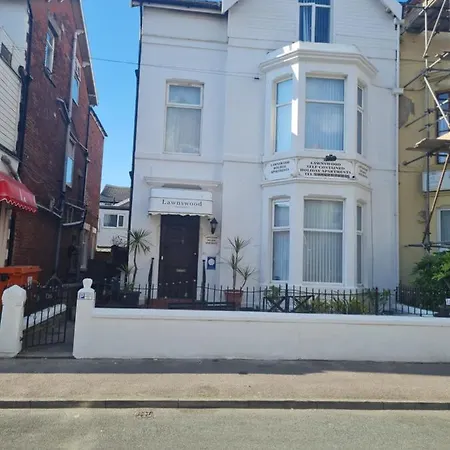 Apartment Lawnswood Blackpool