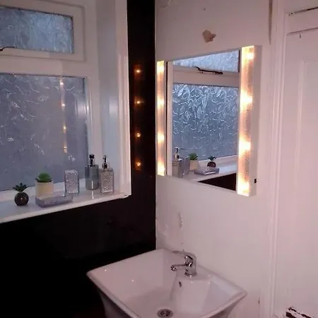 Holiday home Holiday - Forshaw House Blackpool