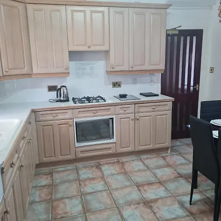Lawnswood Apartment Blackpool