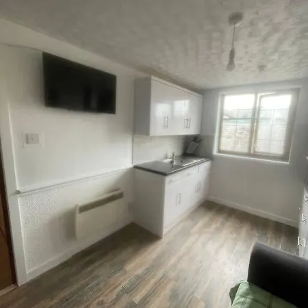 Lovely Flat In Heart *