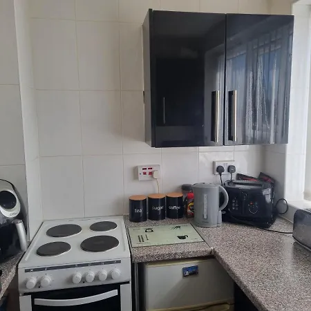 Ascot - Families & Couples Apartment *