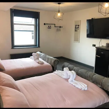 Residency Luxury Seafront Szálloda