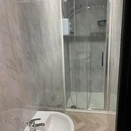 호텔 Woodhouse Fully Refurbished Quiet Family No Stag Or Hens Will Be Refused On Checkin
