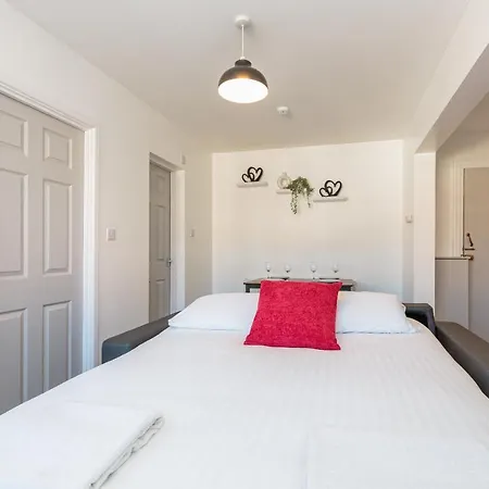 Cherry Property - Cranberry Blackpool