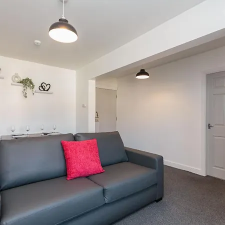 Apartment Cherry Property - Cranberry *