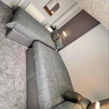 Clifton Private Hotel 3*