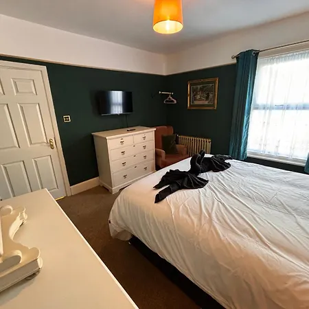 Anderton House, Unique 6 Bedroom Blackpool