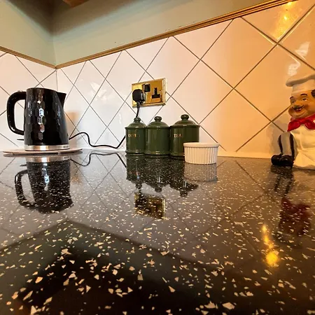 Holiday home Anderton House, Unique 6 Bedroom Blackpool