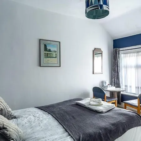 Hotel Pier Walk Blackpool