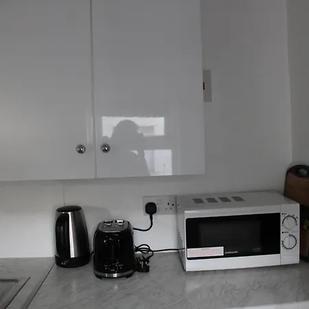 Lawnswood Apartment