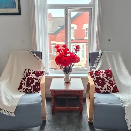 Lawnswood Apartment Blackpool