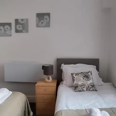 Apartment Lawnswood *