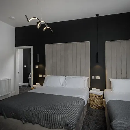 Mode St Chads Apartment *