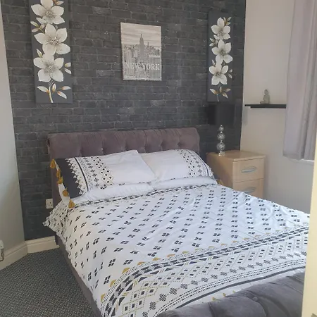 Blackmore'S Guesthouse Homestay