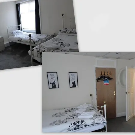 Bed and breakfast 100 Pipers 3*