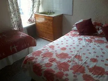 Hotel Sandwell House 2*