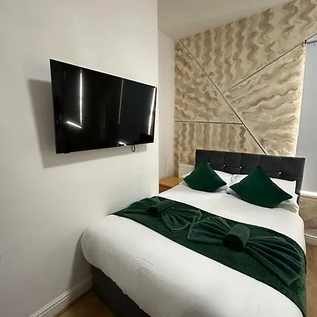 Ariana House Hotel-families And Couples Only Guest house