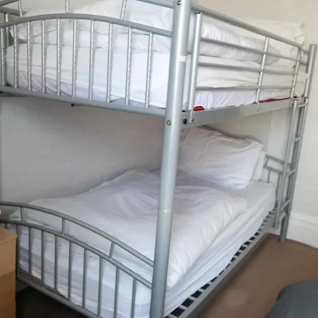 Bed & Breakfast Shananagens 3*
