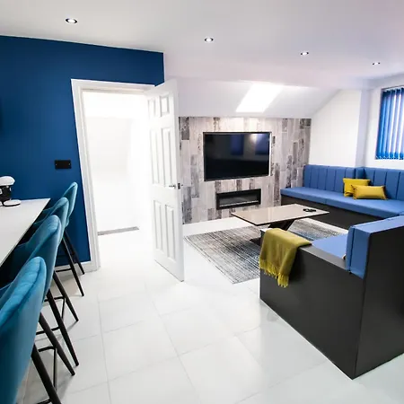 Apartment Winter Gardens By Sasco *