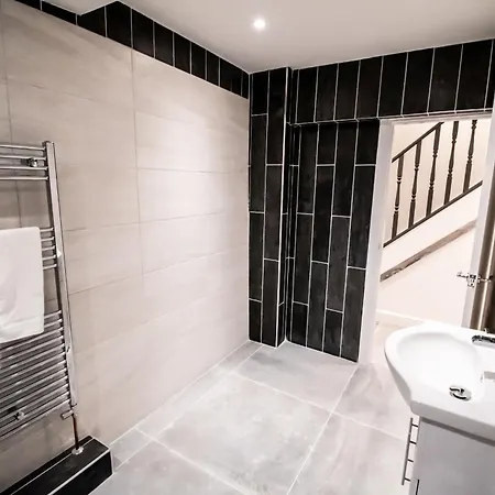 Winter Gardens By Sasco Apartment Blackpool