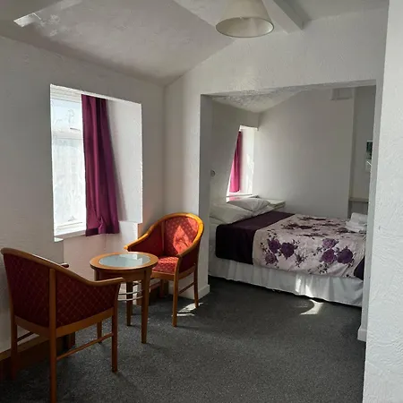 Hotel Delton 3*