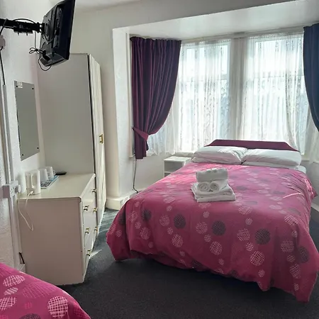 Delton 3* Blackpool