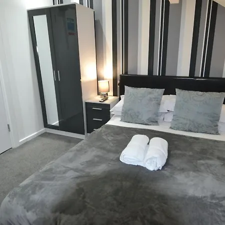 Hotel 33