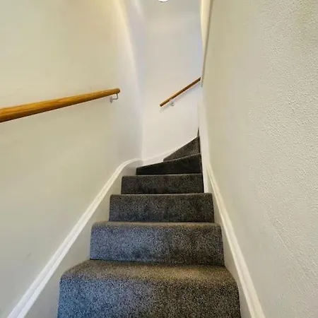 2 Bedroom With Seaside Views *