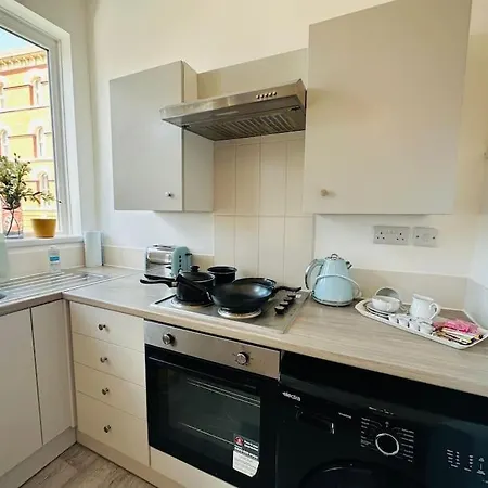 Apartment 2 Bedroom With Seaside Views Blackpool