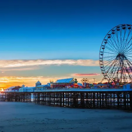 100 Pipers Bed and breakfast Blackpool