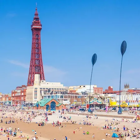 Teds Apartments-town Centre-apt3 Apartment Blackpool