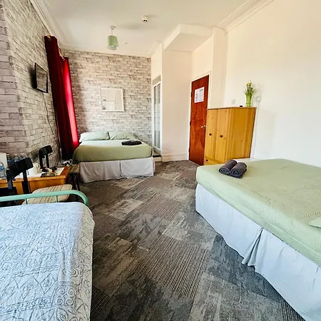 Leatham Park Guest house Blackpool