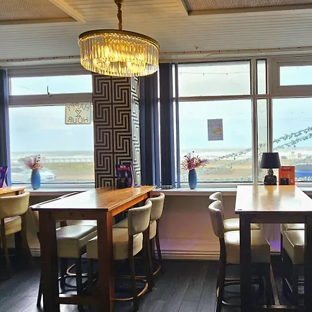 酒店 Sapphire Promenade 黑潭