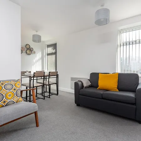 Reads Court - Collection Apartment