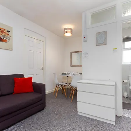 Reads Court - Collection Apartment