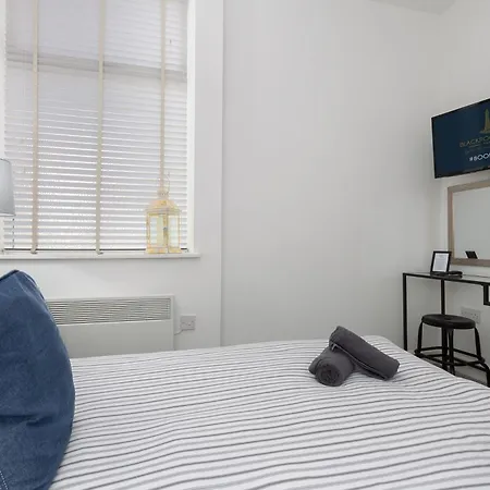 Reads Court - Collection Apartment *