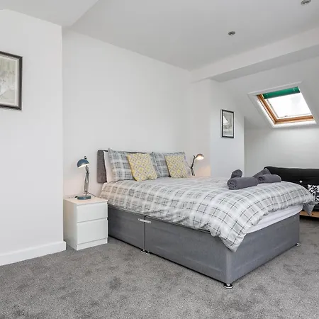 Apartment Reads Court - Collection Blackpool