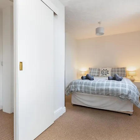 Reads Court - Collection Apartment