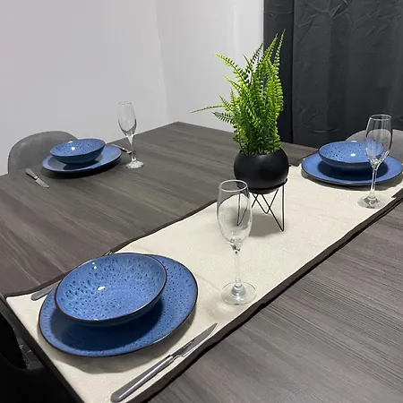 Spacious 6-bedroom In Bedes, Holiday home