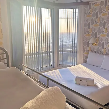 Bluewaters Hotel 3*