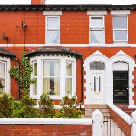 Holiday home Sherbourne Retreat - 4 Bedroom House In *