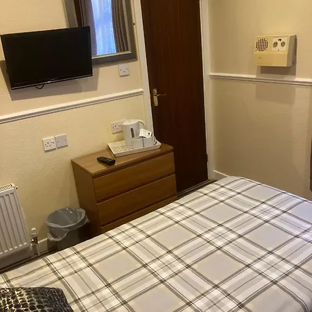 Pearl 3* Blackpool