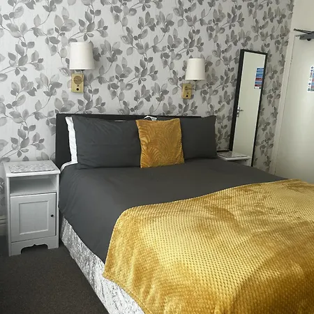 The Inglewood *adults Only* 4* Блэкпул